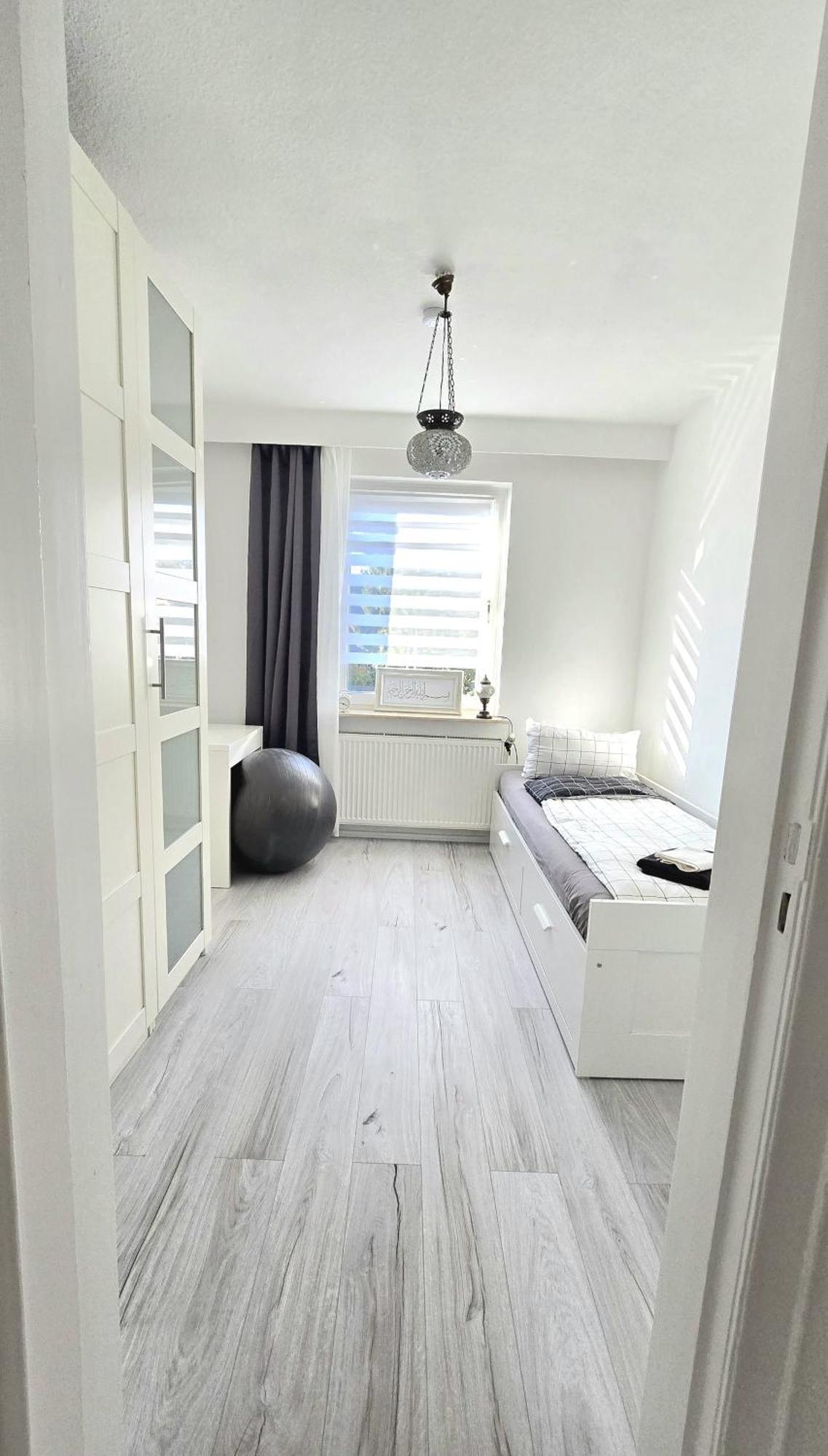 Schoene 3-Zimmer Wohnung In Hemelingen Brema Exterior foto